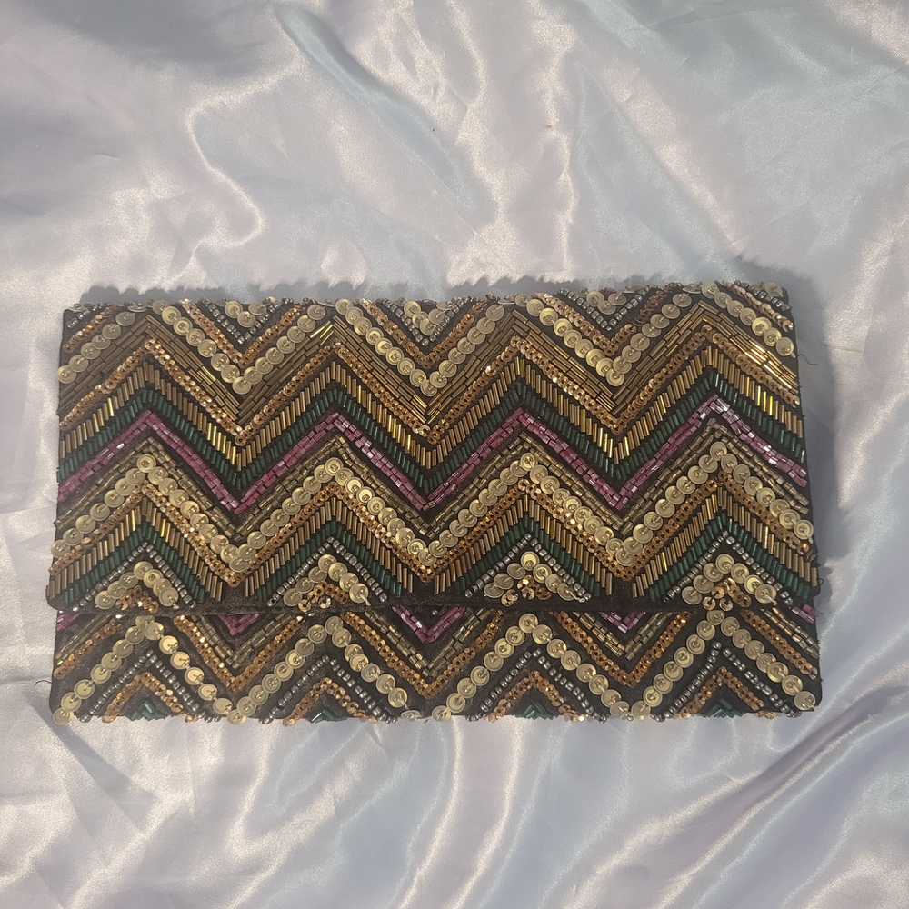 Elegant Chevron Sequin Clutch